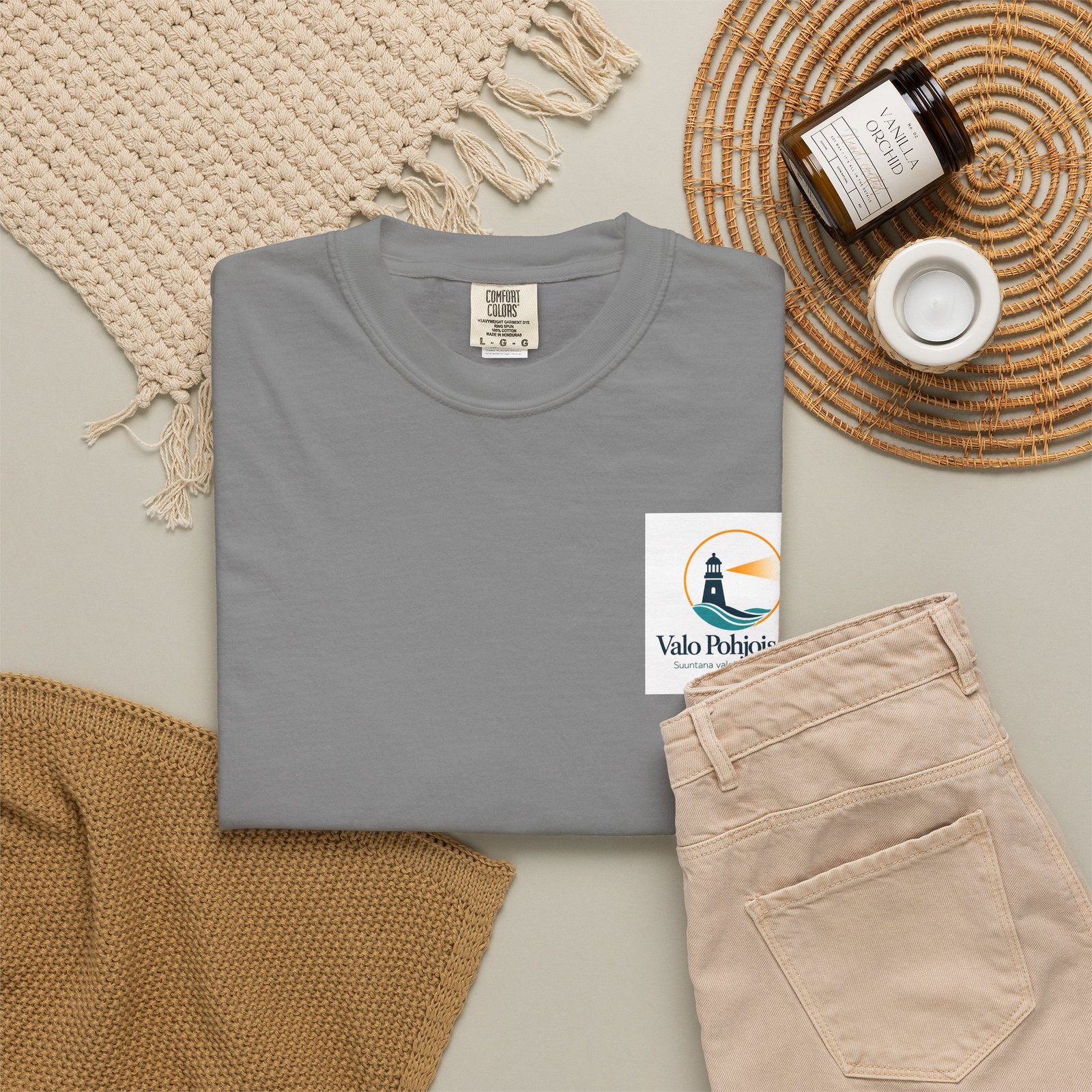 Lighthouse Coast Pocket T-paita — merihenkinen aaltoaiheinen T-paita - Image 8